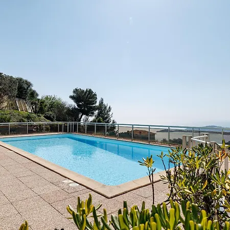 Les Balcons D - Avec Terrasse Vue Et Piscine